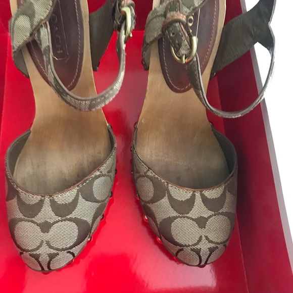 Coach Carleen - Picture 2 of 6